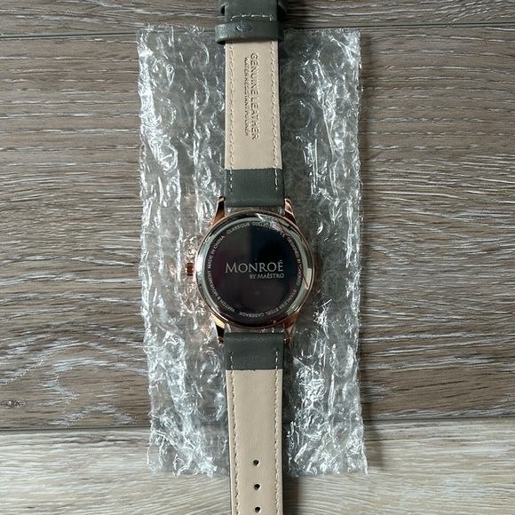 Monroé Leather Rose Gold Watch - Picture 3 of 5